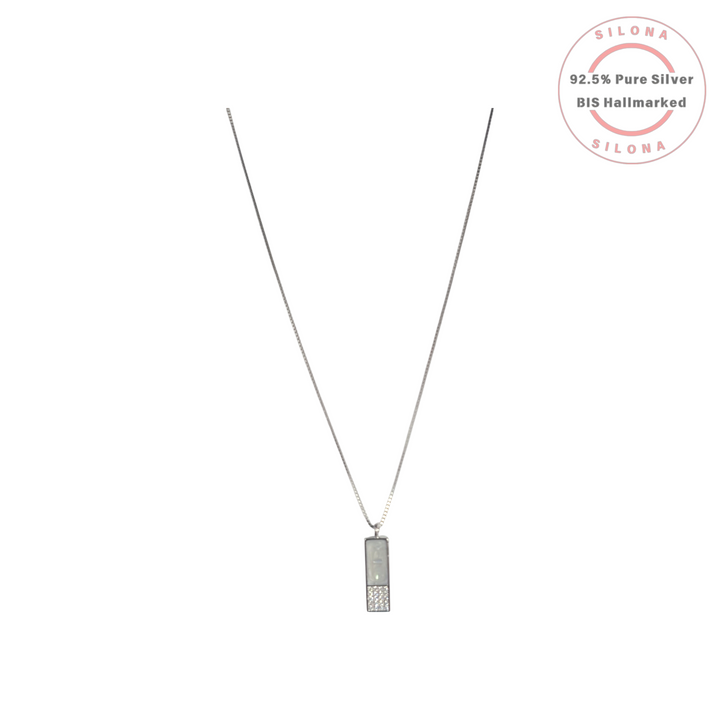 A modern rectangular bar pendant necklace in 92.5 silver, featuring a mother-of-pearl inlay and a lower section with pavé-set cubic zirconia, on a delicate box chain.